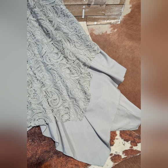 NWT E Retro Denim Vest With Gray Lace And Lining Shark Bite Hem - Picture 5 of 13